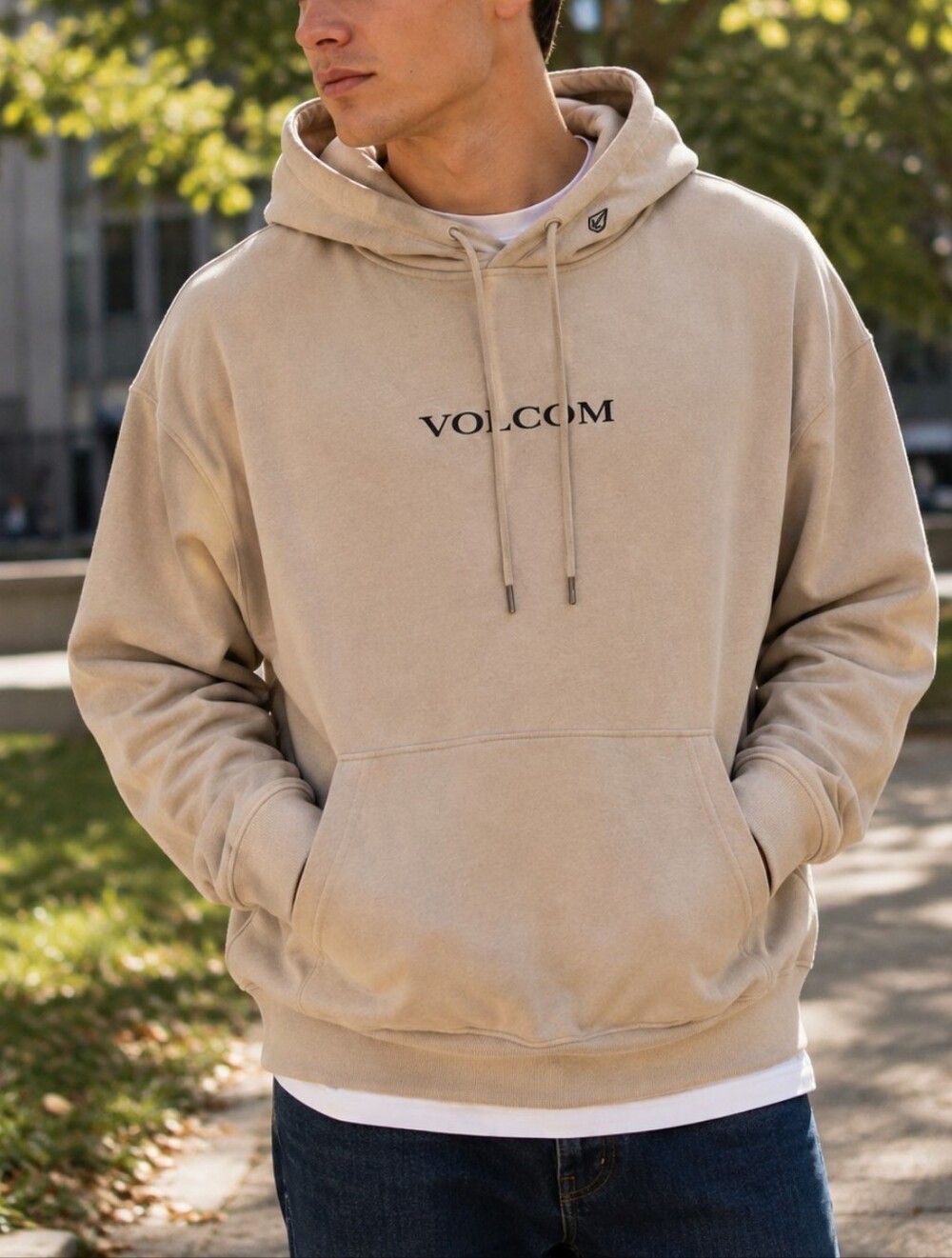 Volcom Men’s Light Beige Cotton Blend Logo Pullover Hoodie Front Pocket Casual